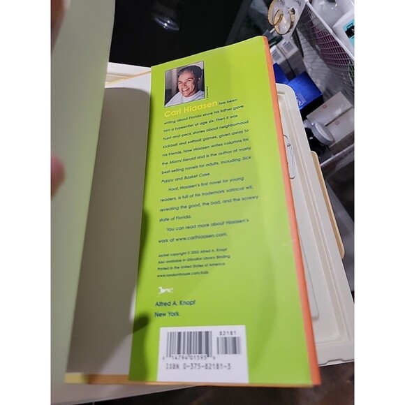 HOOT Carl Hiaasen 2002 Hardcover (1st Edition) Great for Collector - Picture 11 of 12